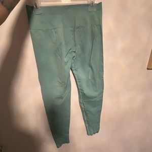 First Health Aparel scrunch bum leggings